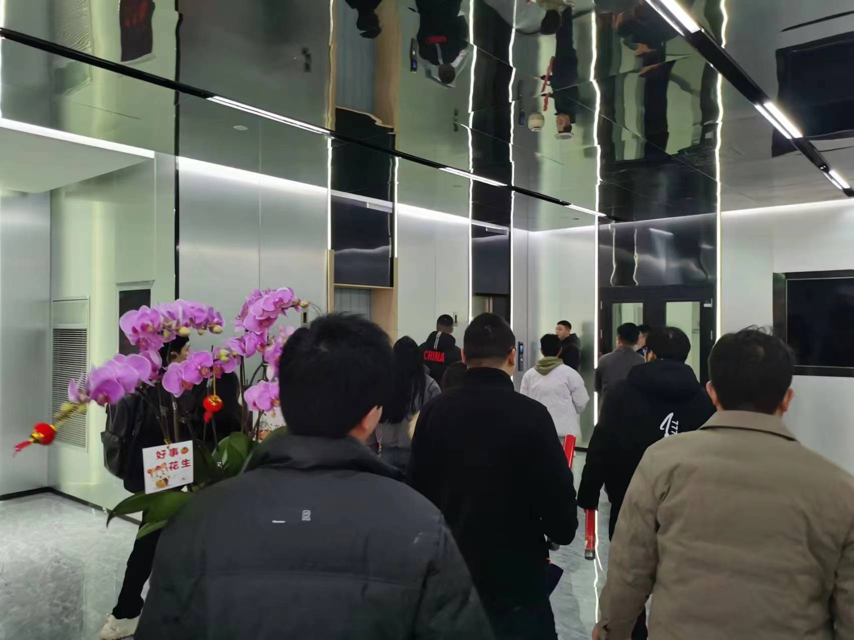 上海邁維動(dòng)漫科技有限公司喜迎新年喬遷之喜：立足新起點(diǎn)，開啟新征程！(圖4)